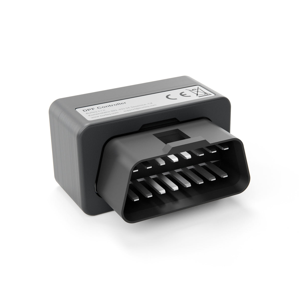 DPF Controller OBD2 plug: standard 16-pin connector for the car's diagnostic port